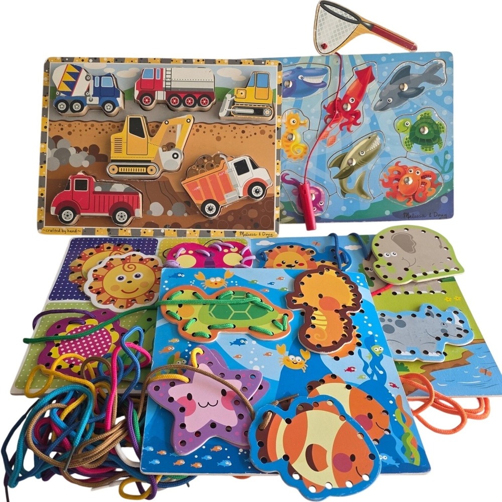 Melissa & Doug Wooden Puzzles (2) & Collective Goods Animal Lacing Cards Bundle‎